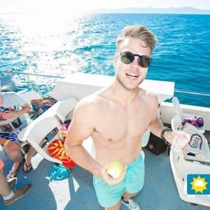 Meet your Posher, Marnique